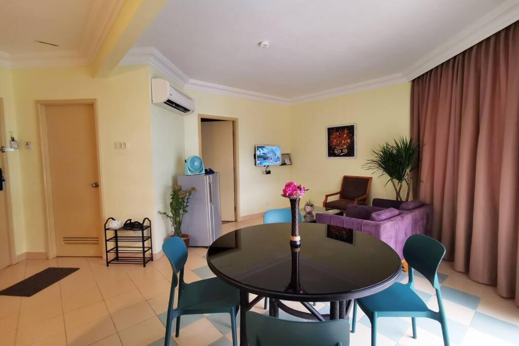 Lotus Desaru Beach Resort, 2 Bdrms, W/Splash Park Bandar Penawar Exterior photo