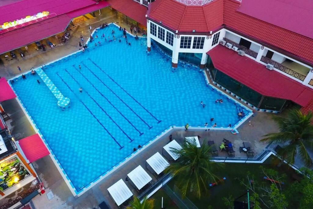 Lotus Desaru Beach Resort, 2 Bdrms, W/Splash Park Bandar Penawar Exterior photo
