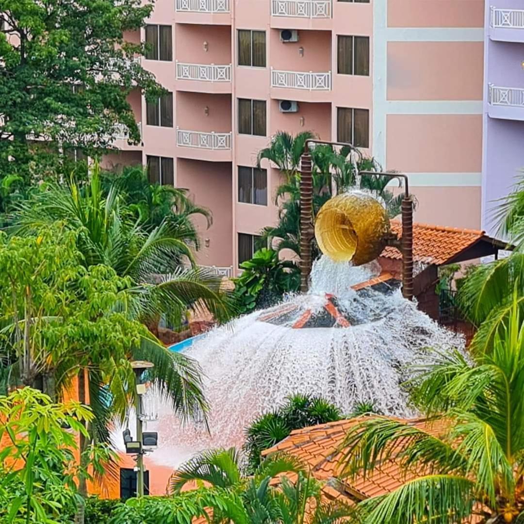 Lotus Desaru Beach Resort, 2 Bdrms, W/Splash Park Bandar Penawar Exterior photo